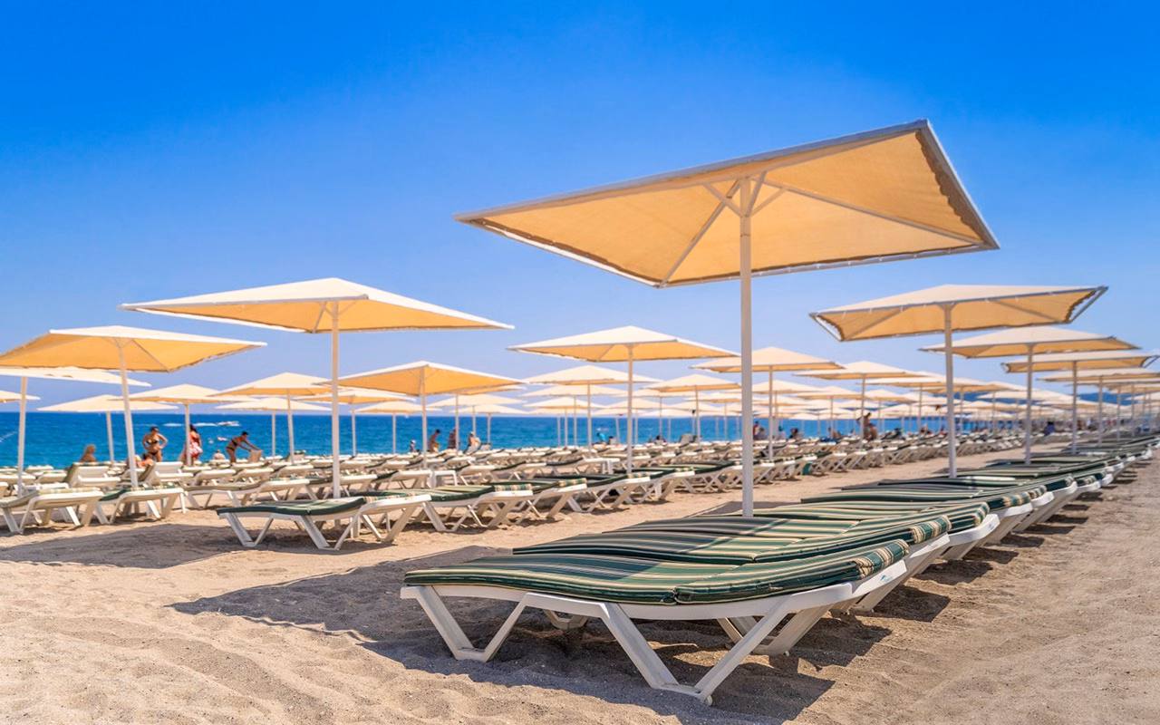 L'Oceanica Beach Resort