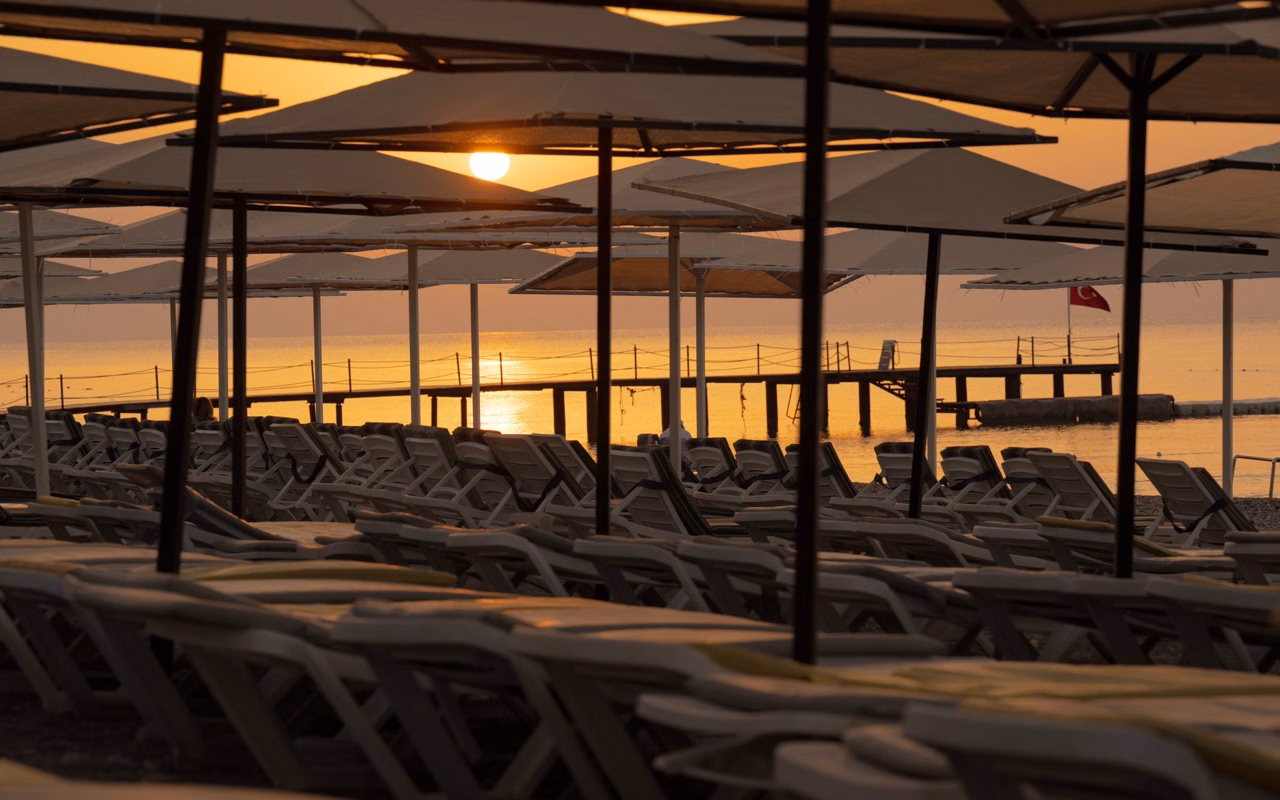 L'Oceanica Beach Resort