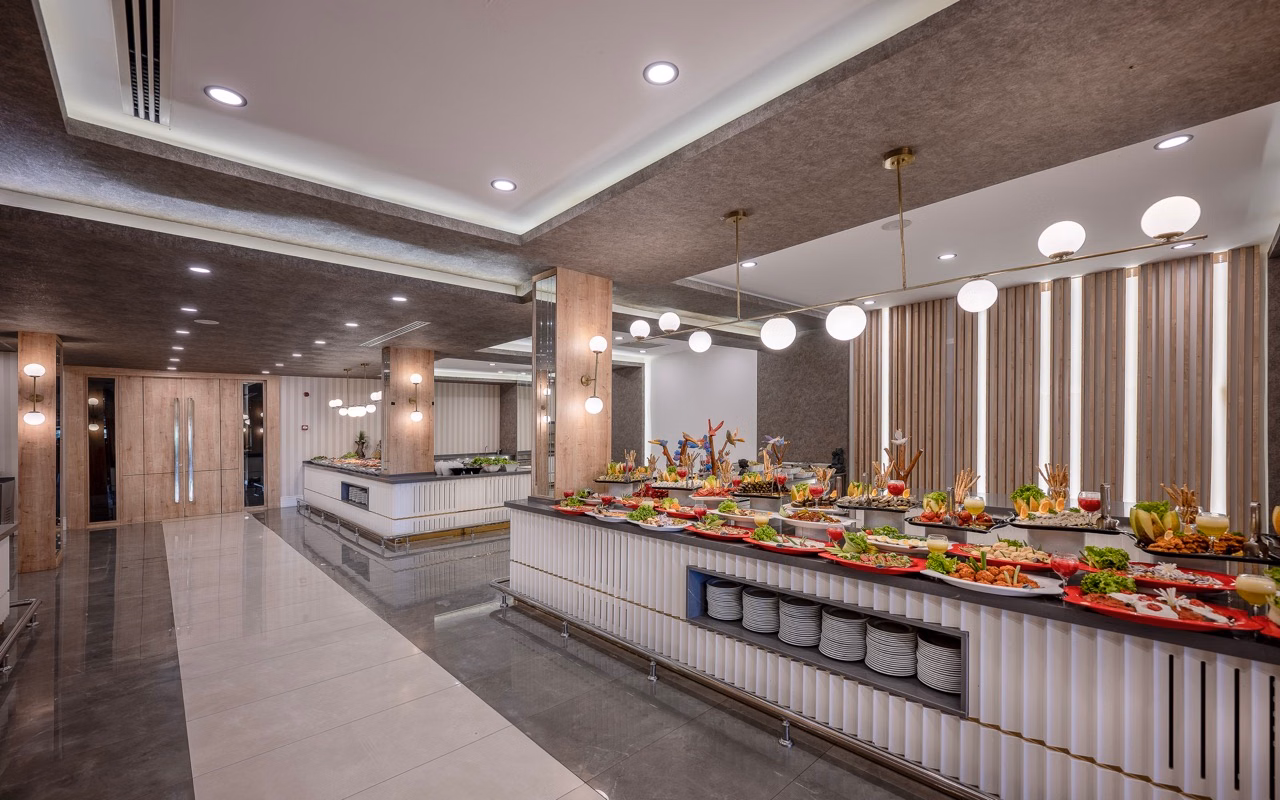 L'Oceanica Beach Resort