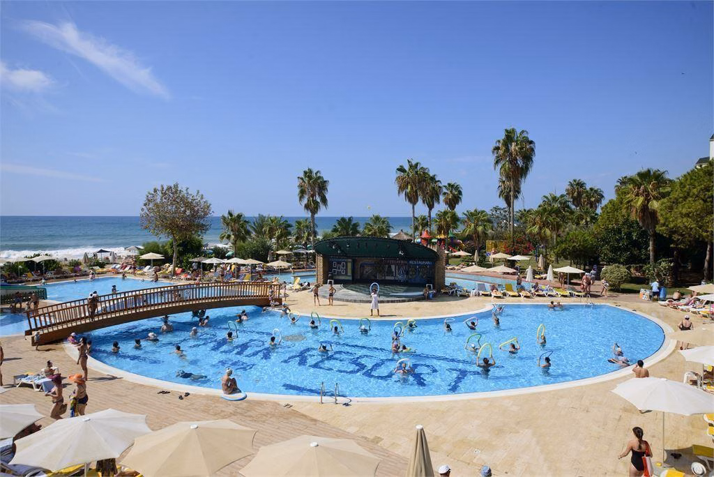 MC Beach Park Resort Hotel