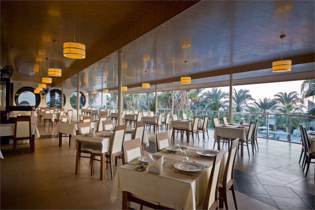MC Beach Park Resort Hotel