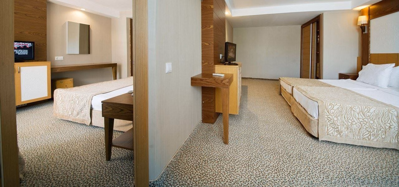MC Beach Park Resort Hotel