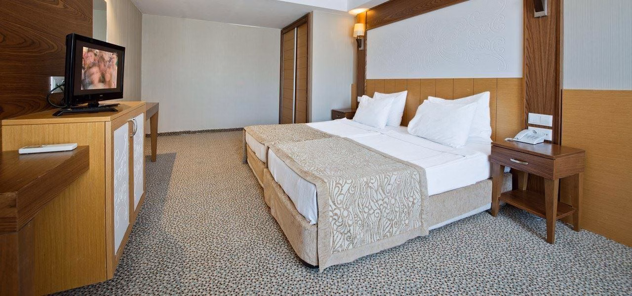 MC Beach Park Resort Hotel