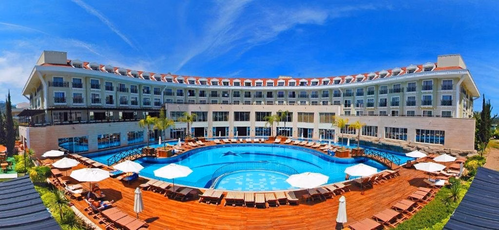 Meder Resort