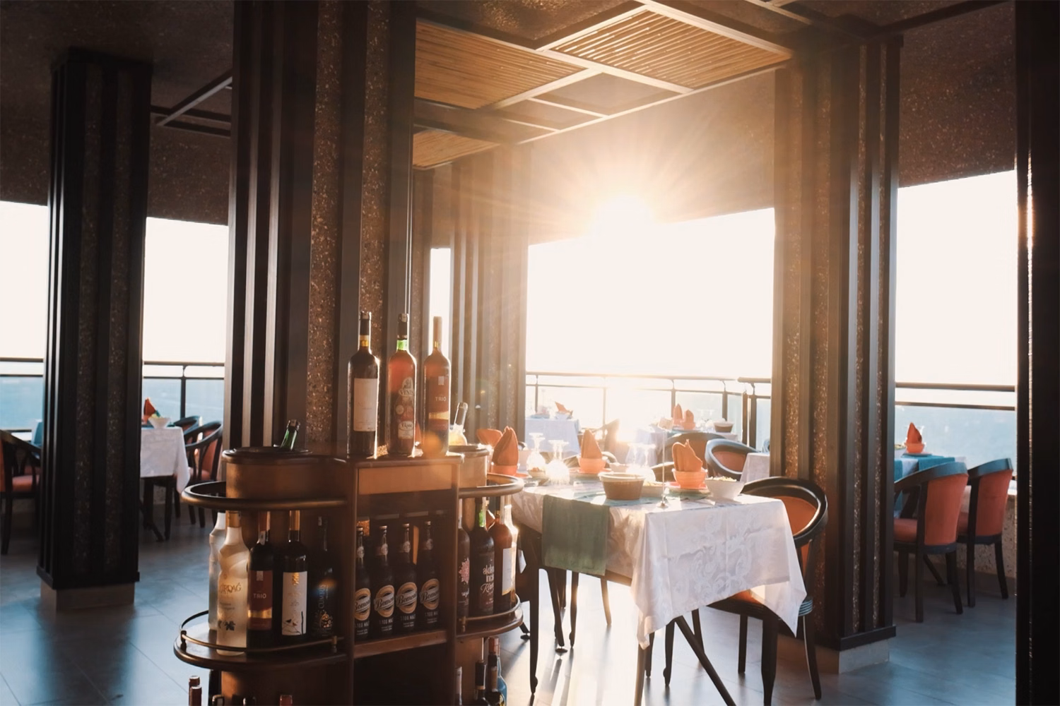 NoxInn Deluxe Hotel