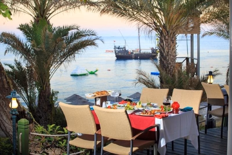 Pirate's Beach Club
