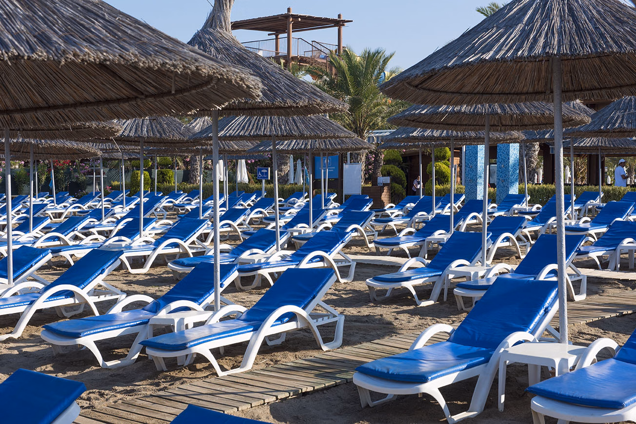 Quattro Beach Spa & Resort