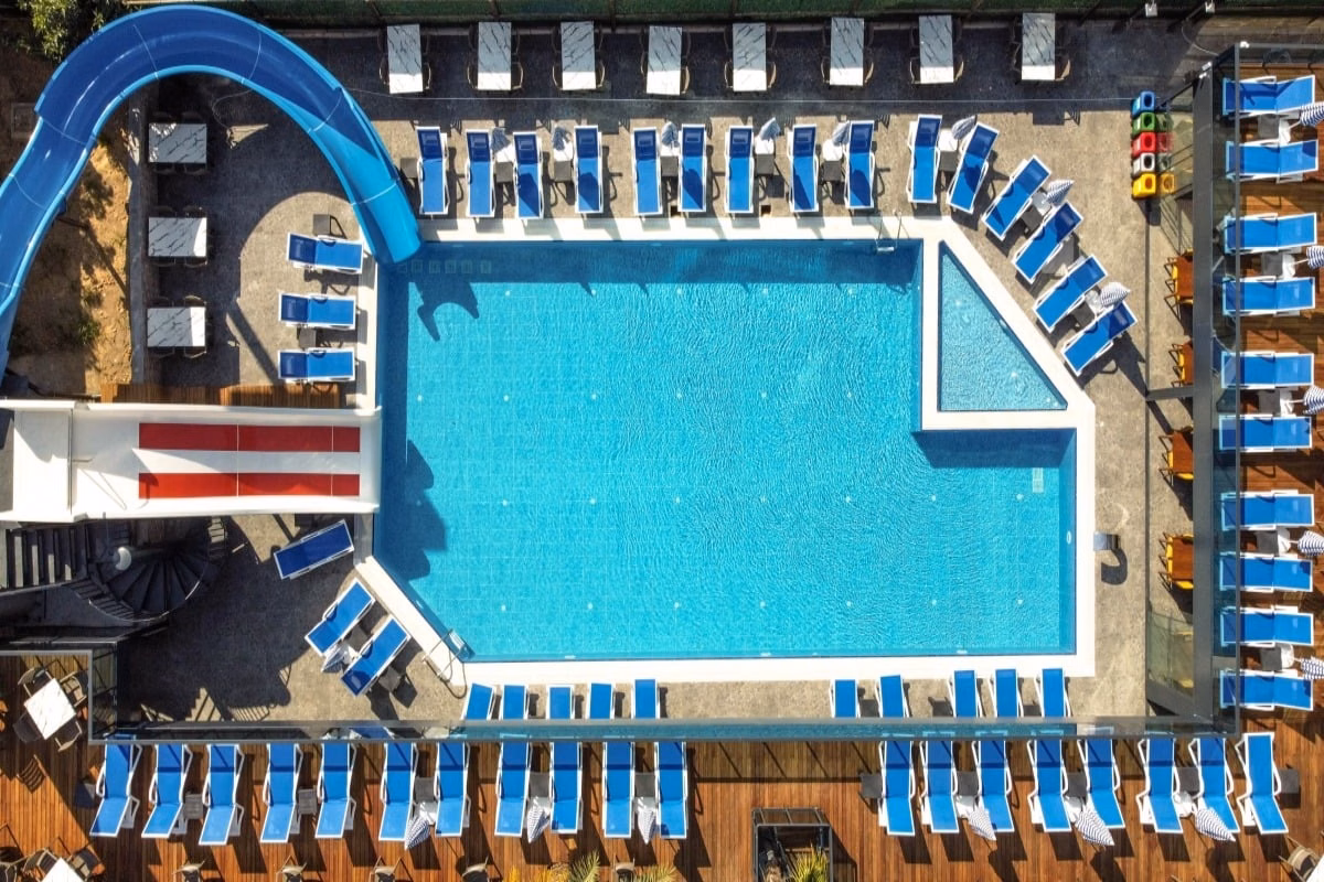 Relax Beach Hotel