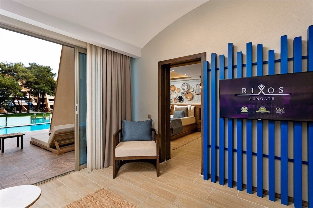 Rixos Sungate