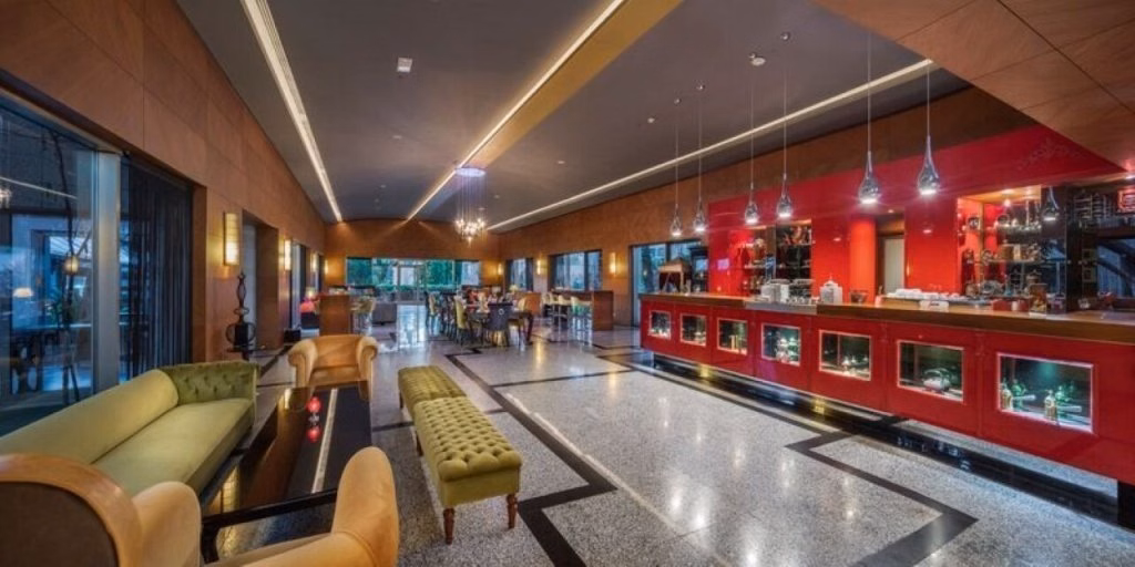 Rixos Sungate