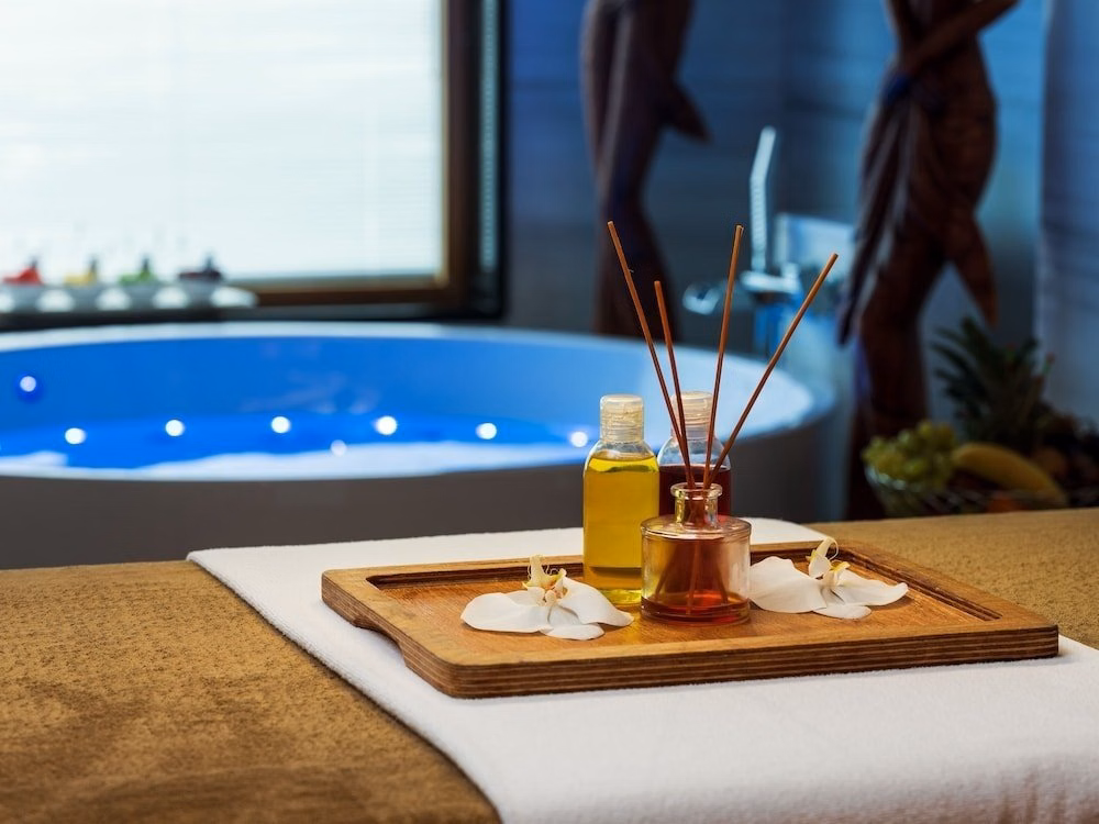 Rubi Platinum Spa Resort & Suites