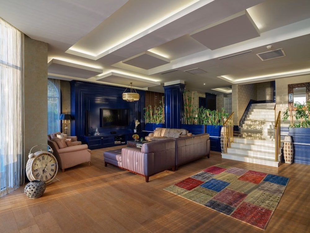 Rubi Platinum Spa Resort & Suites