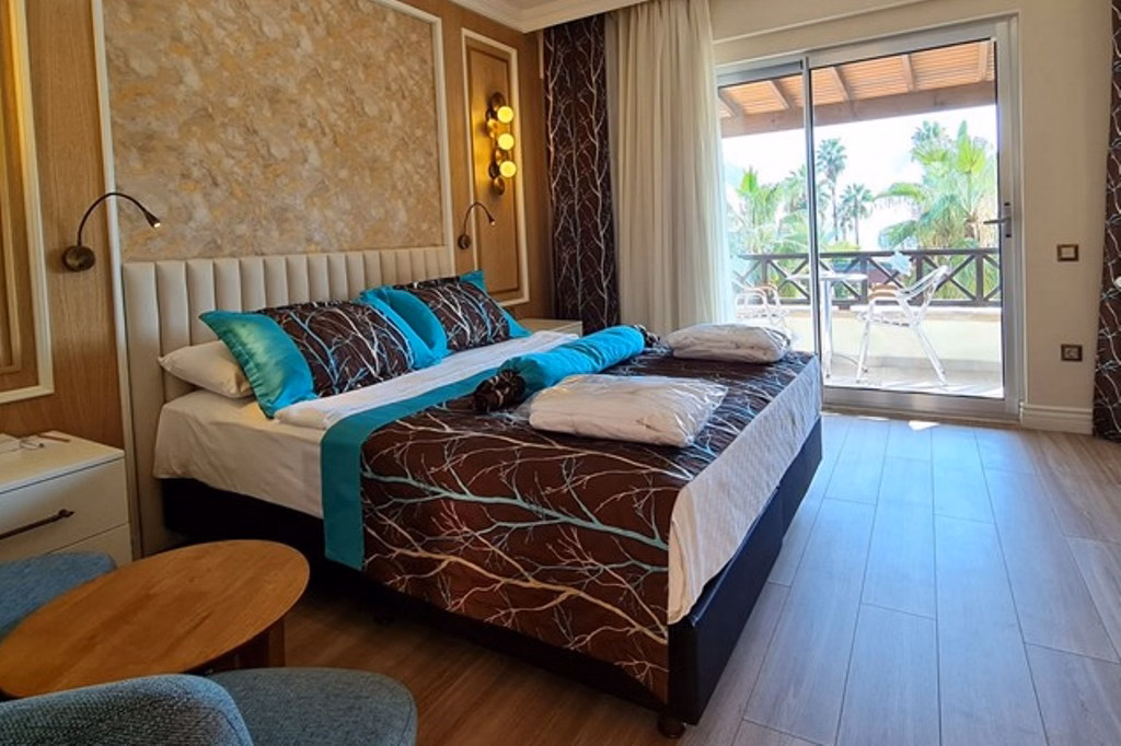 Saphir Hotel and Villas
