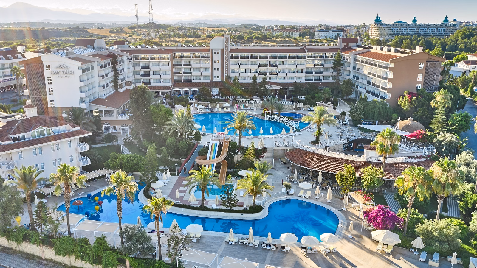 Seaden Corolla Hotel