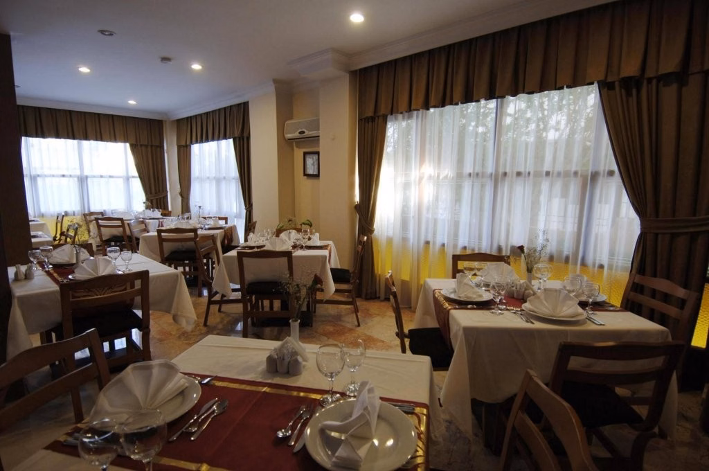 Sherwood Premio Hotel