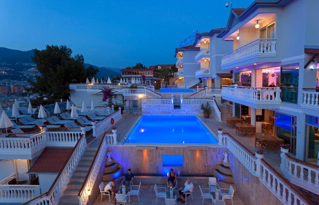 Sunny Hill Alya Hotel