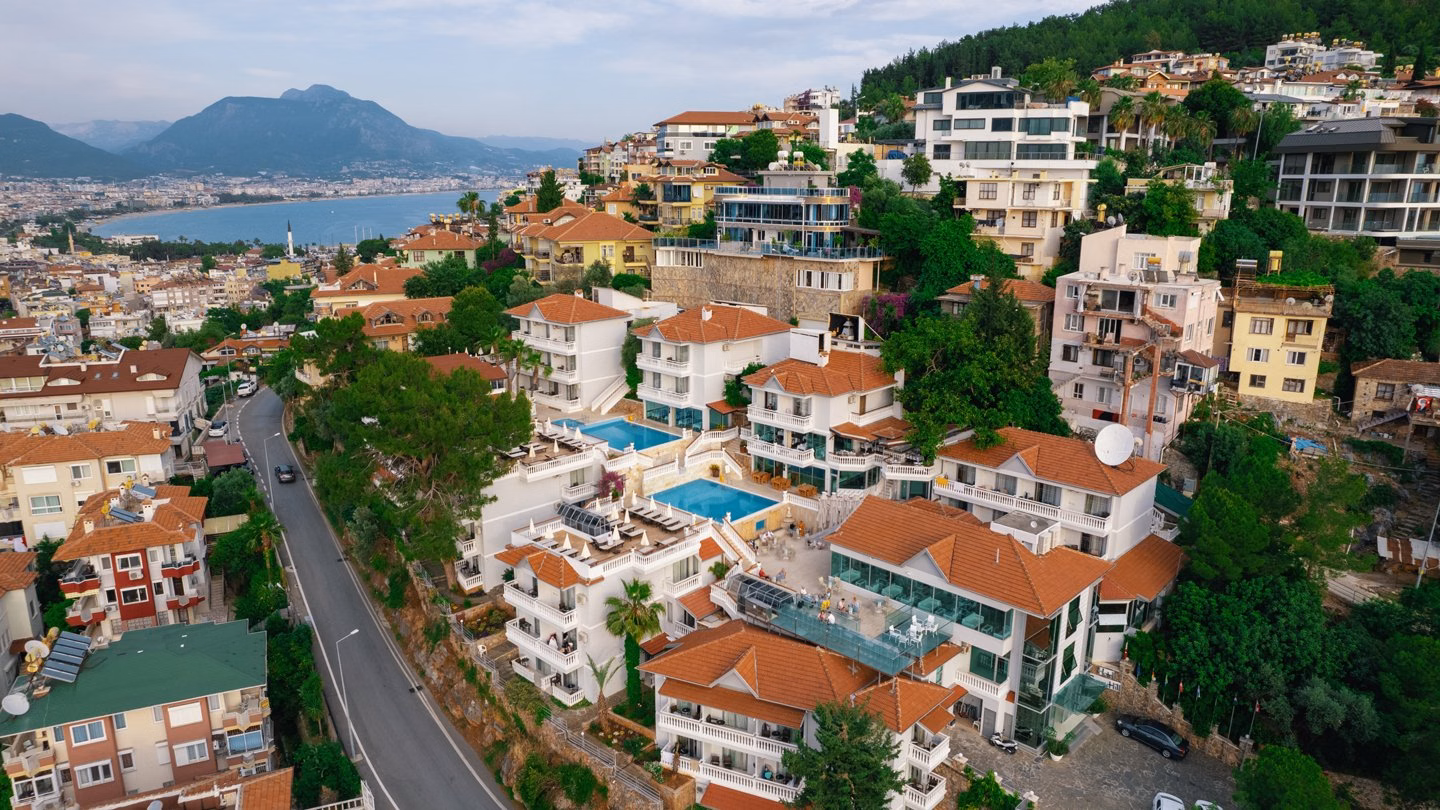 Sunny Hill Alya Hotel