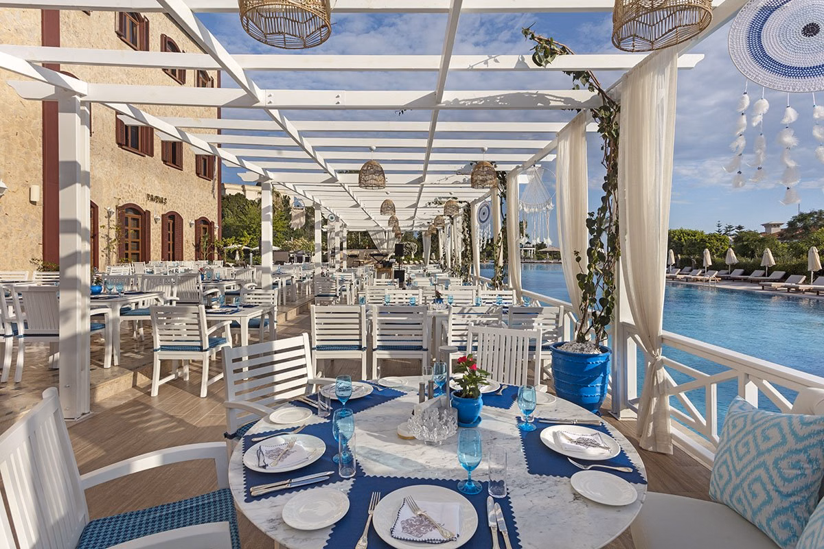 Titanic Mardan Palace