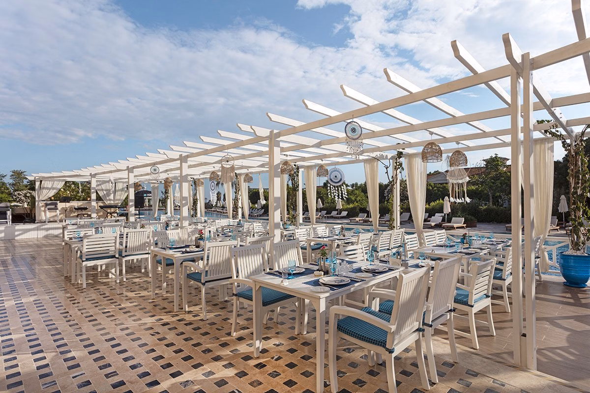 Titanic Mardan Palace