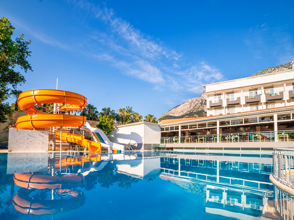 Transatlantik Beach Hotel