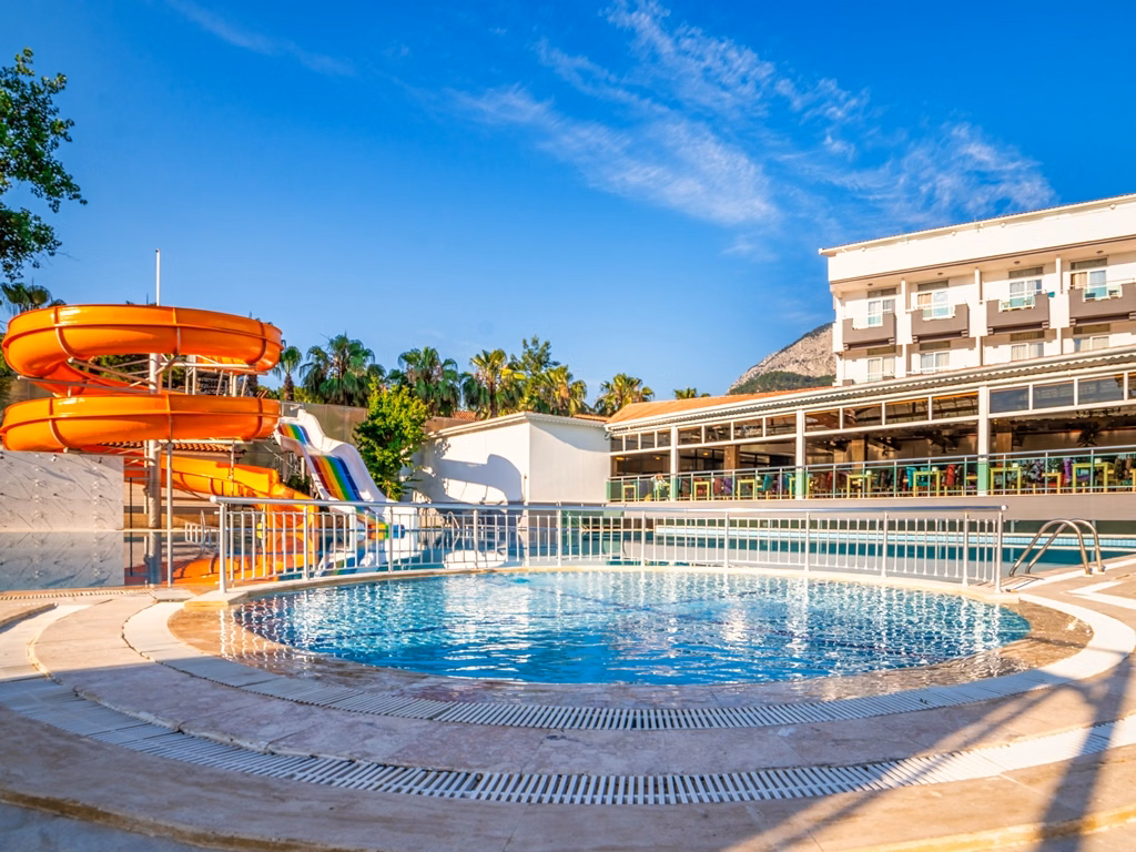 Transatlantik Beach Hotel