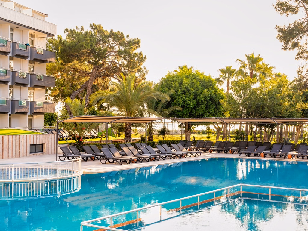 Transatlantik Beach Hotel