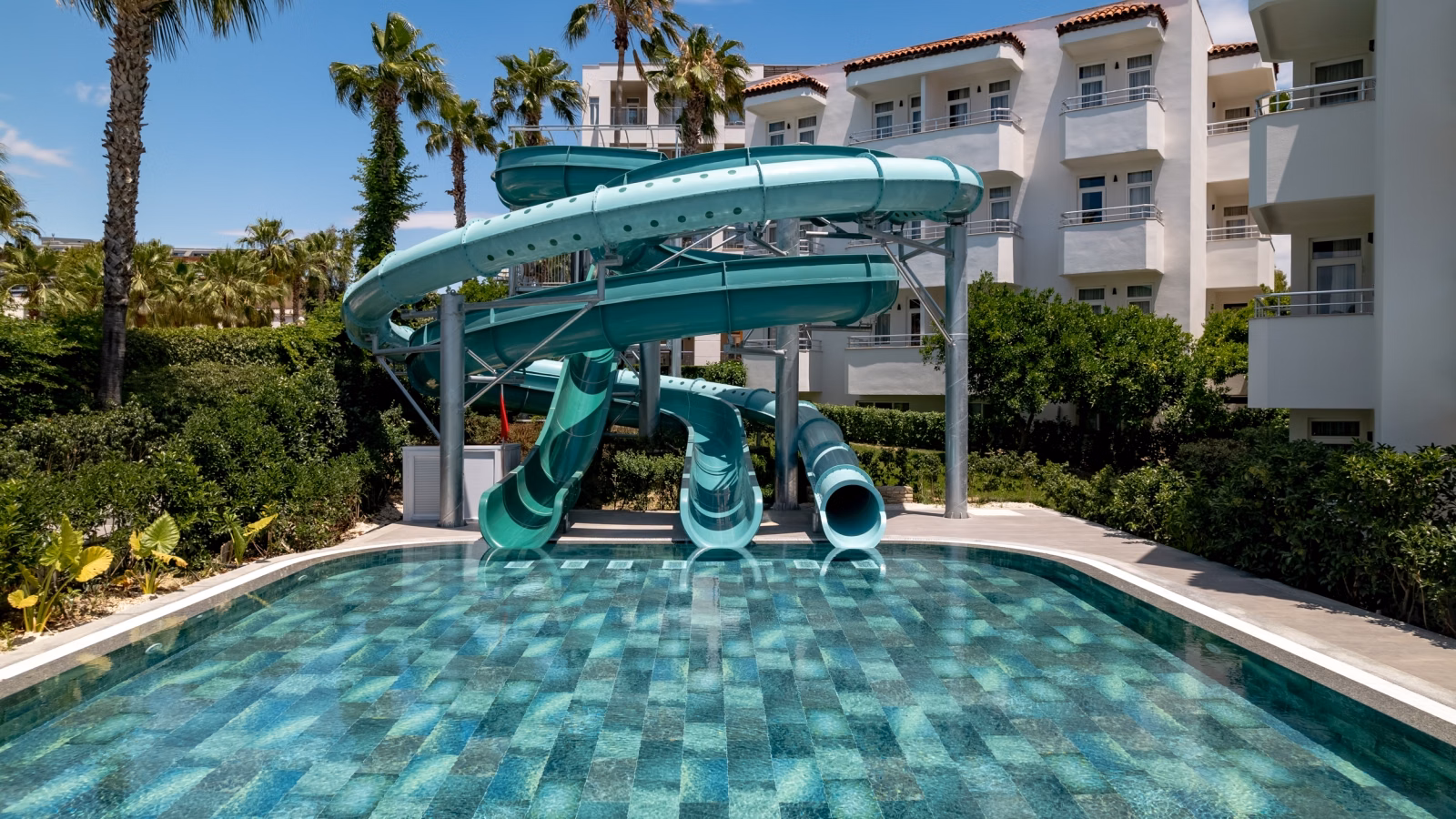 Trendy Palm Beach