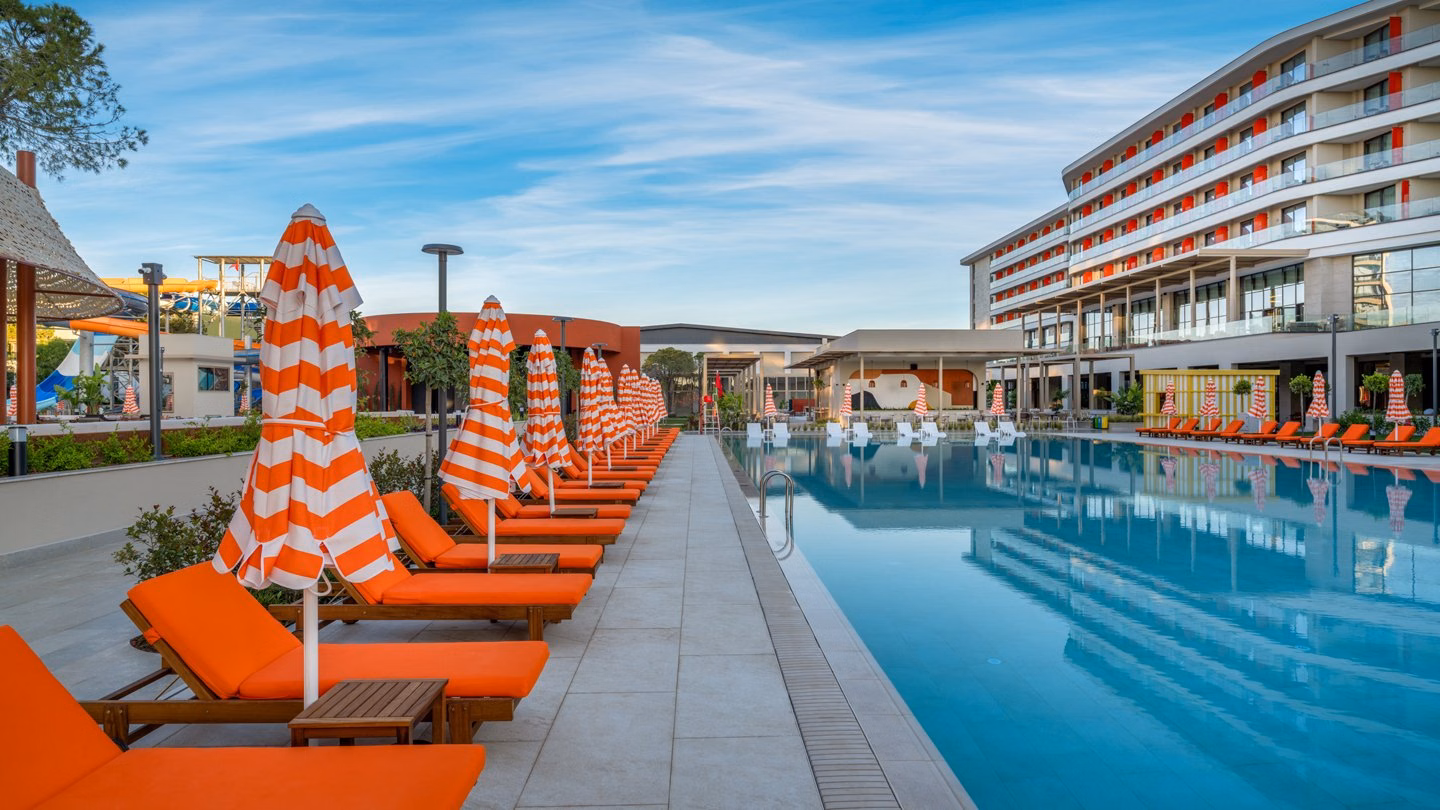Trendy Perge Resort & Suites