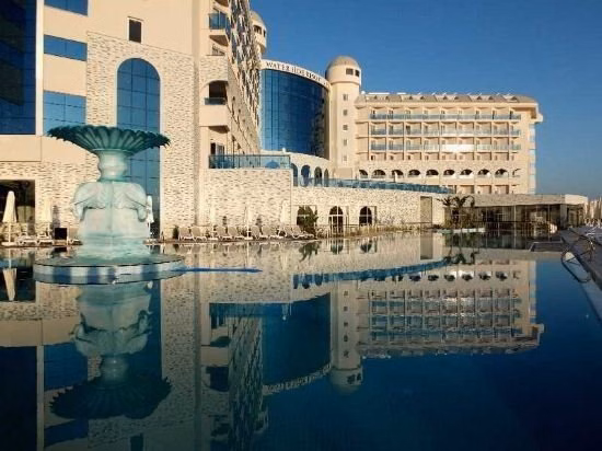 Water Side Resort & Spa