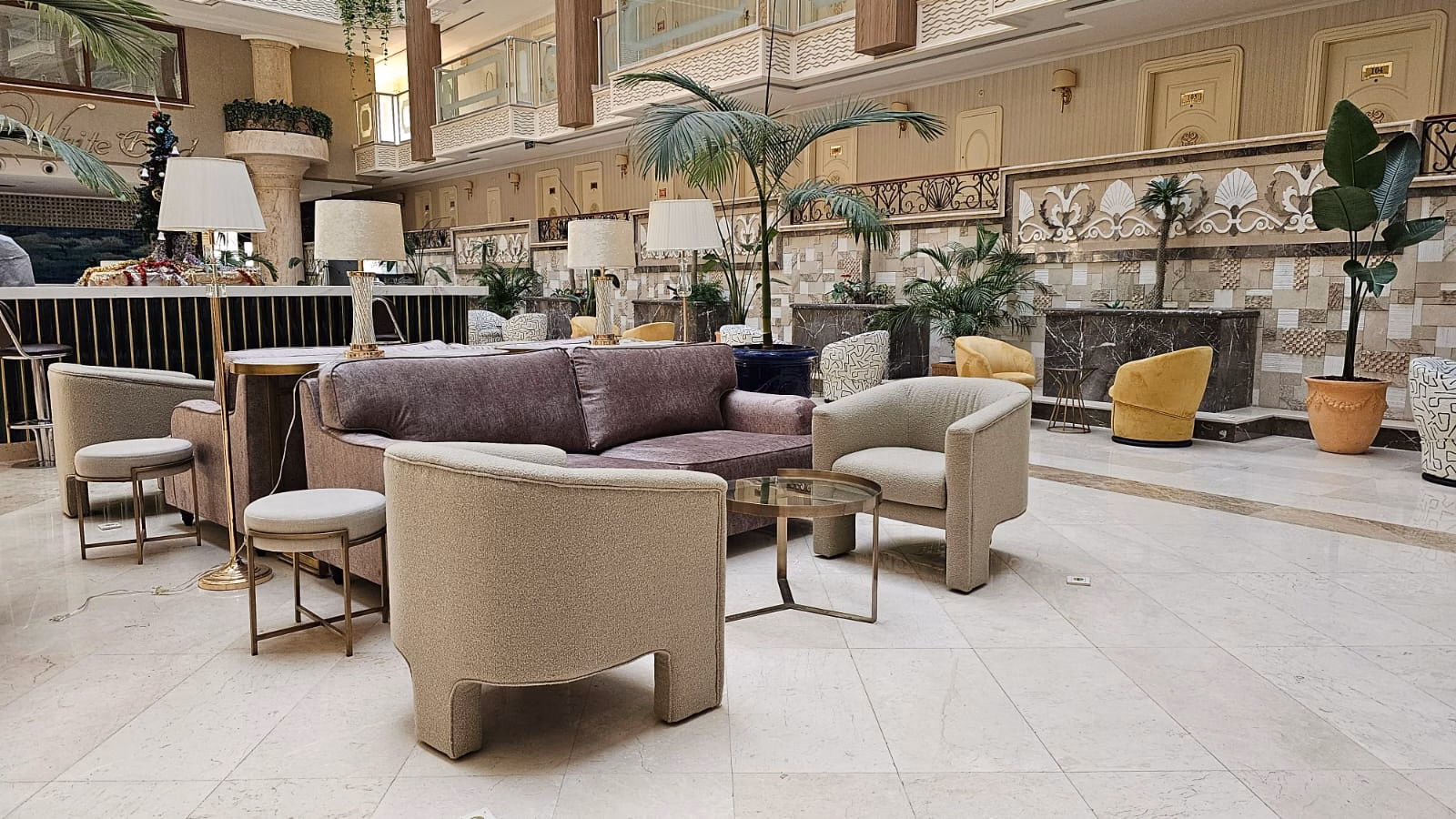 White Gold Hotel