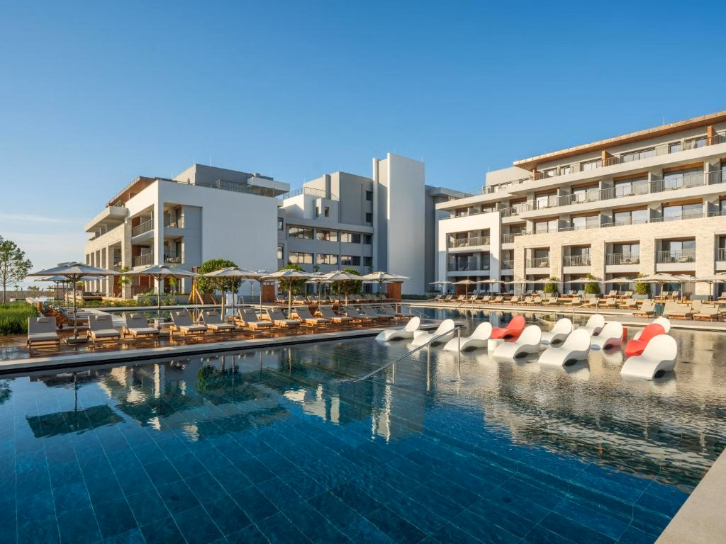 Anda Barut Collection
