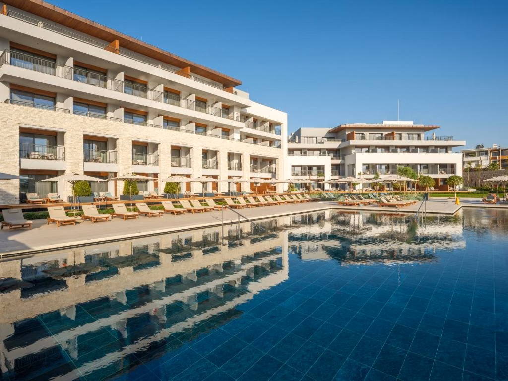 Anda Barut Collection