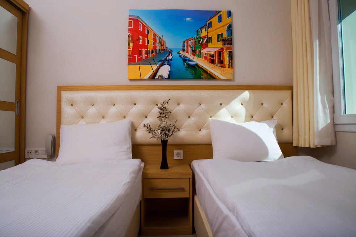 Dragut Point North Hotel