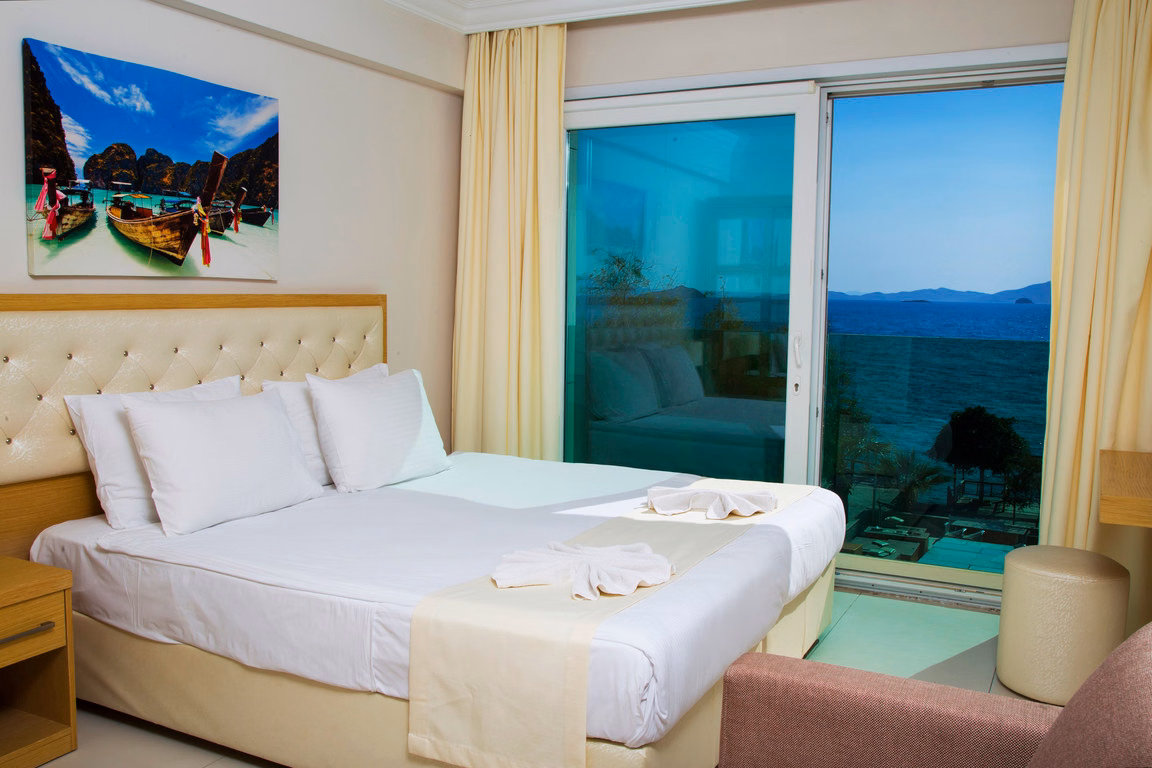 Dragut Point North Hotel