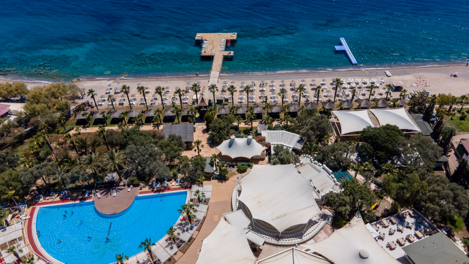 Latanya Park Resort