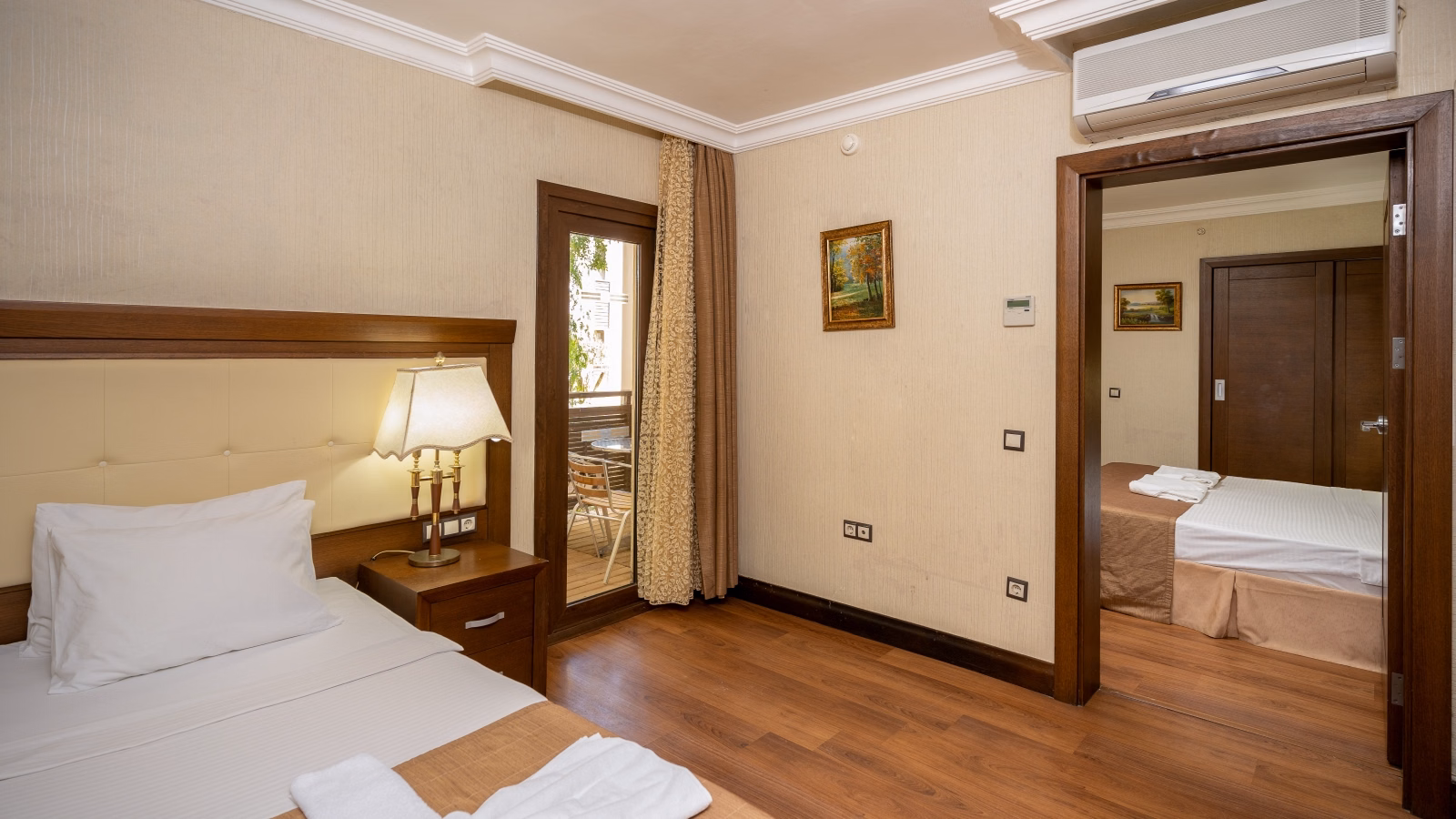 Latanya Park Resort