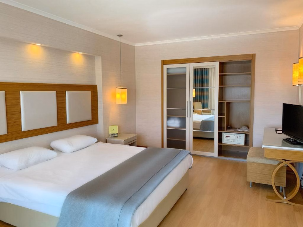 Royal Asarlik Beach Hotel & Spa