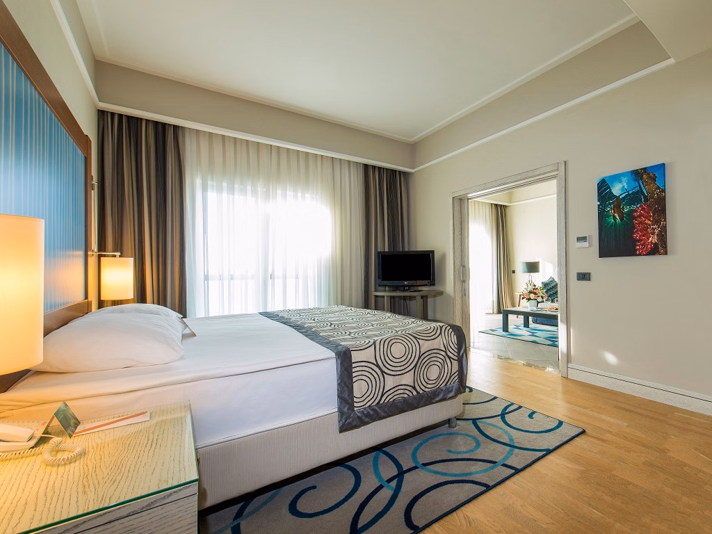 Xanadu Island Hotel