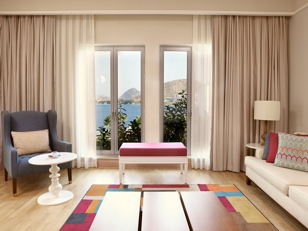 Xanadu Island Hotel