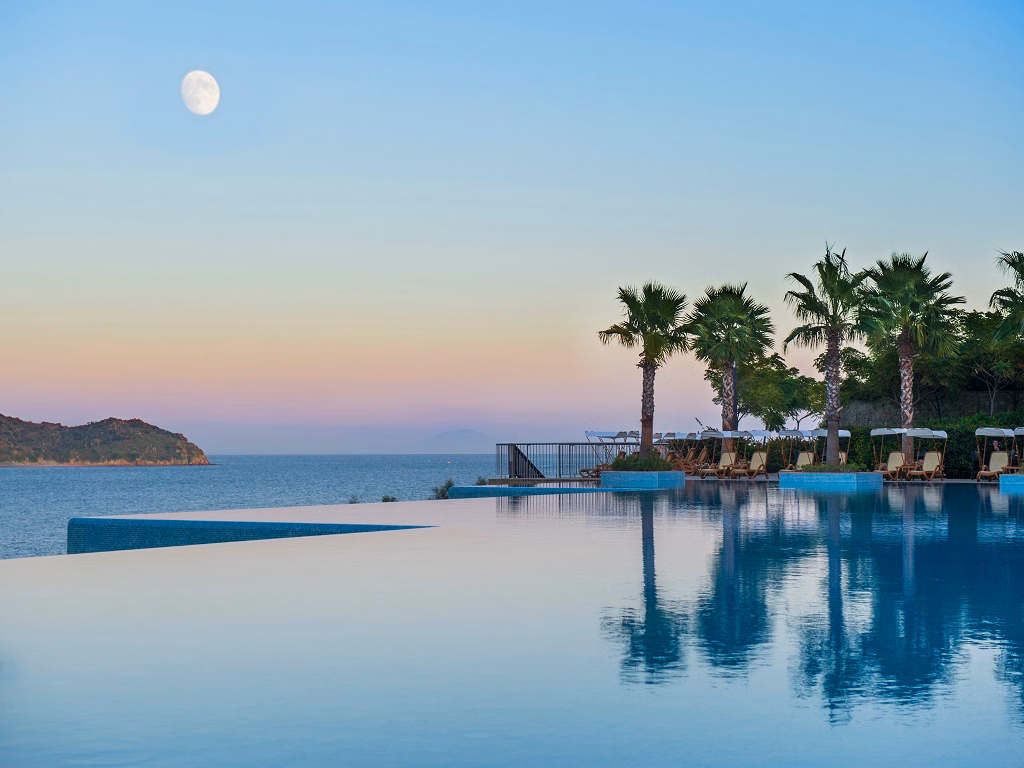 Xanadu Island Hotel