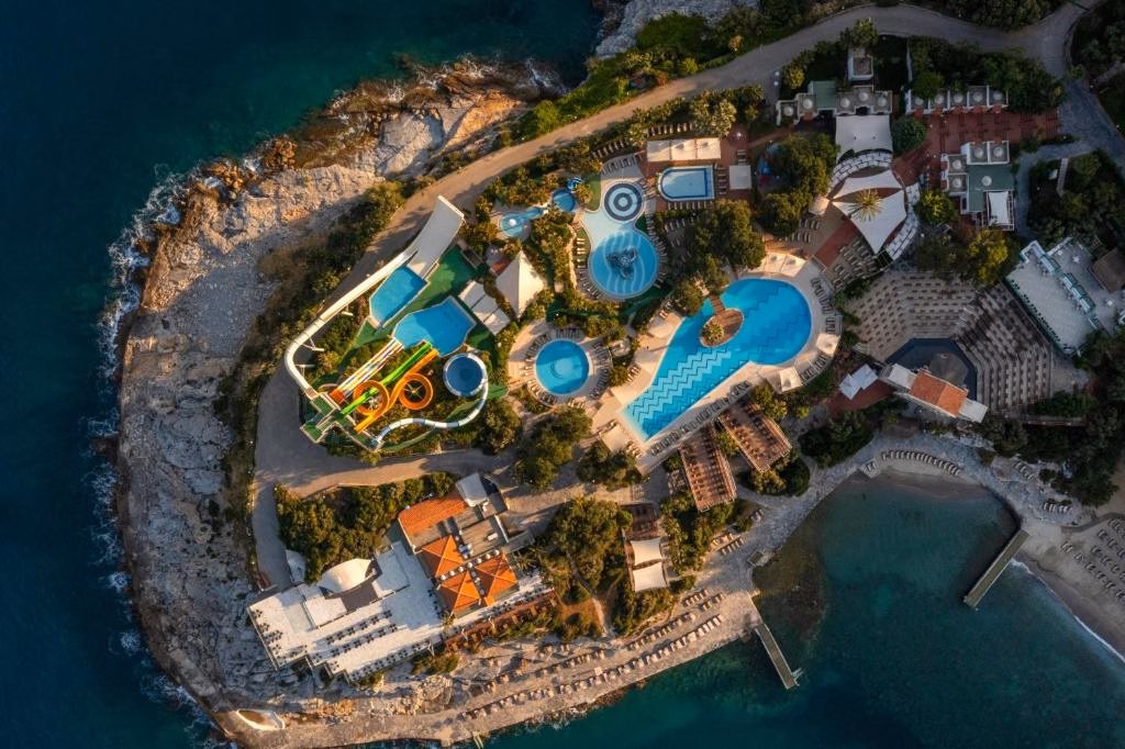 Pine Bay Holiday Resort
