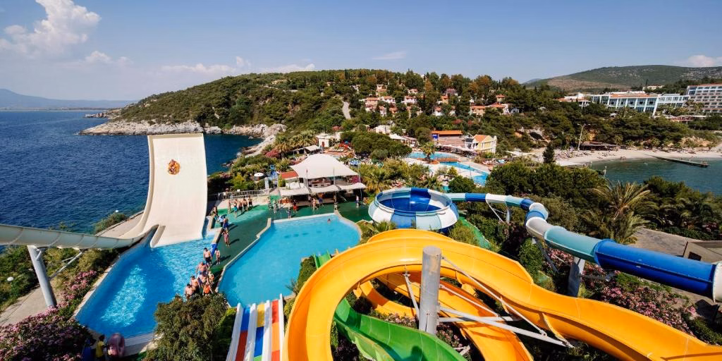 Pine Bay Holiday Resort