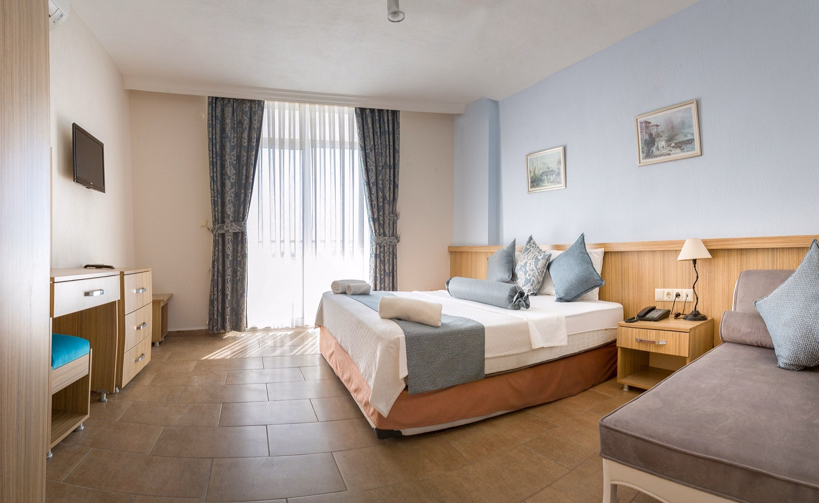 Ponz Boutique Hotel