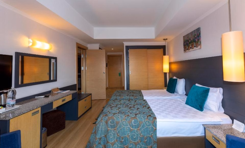 Sealight Resort Hotel