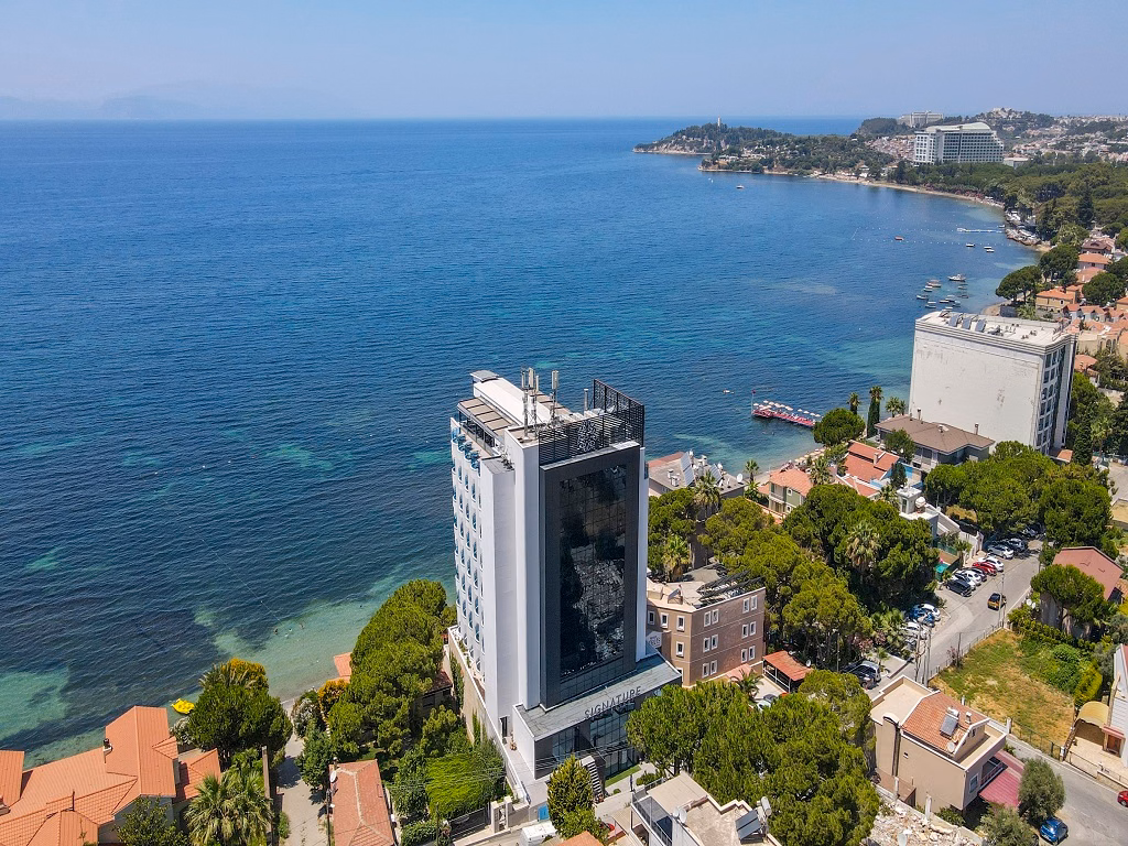 Signature Blue Resort Kuşadası