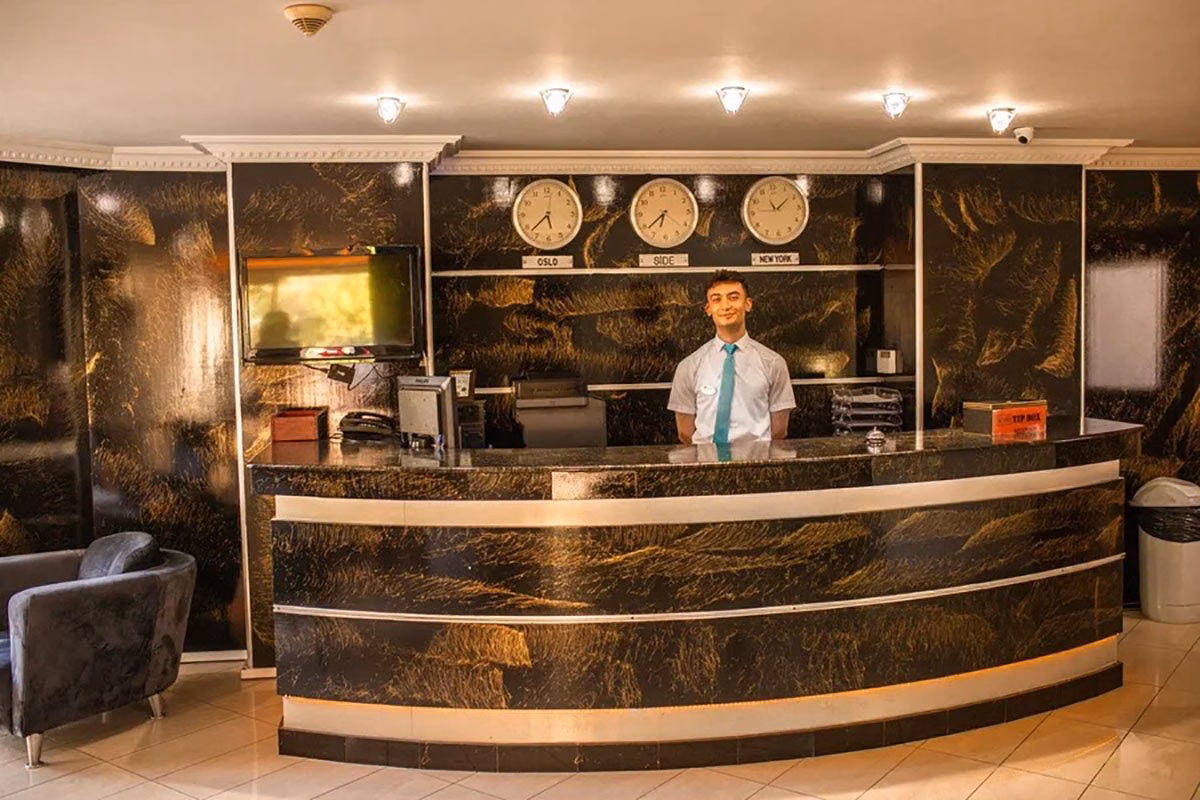 Akalia Suite Hotel & Spa