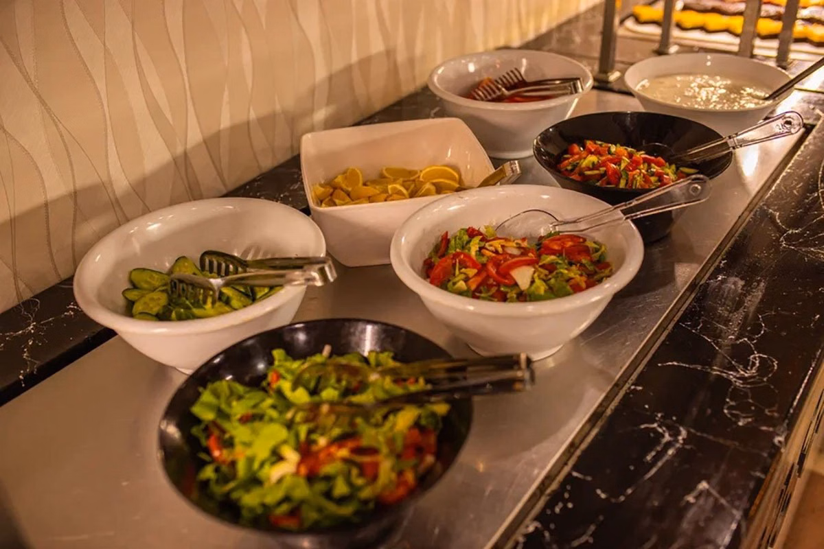 Akalia Suite Hotel & Spa