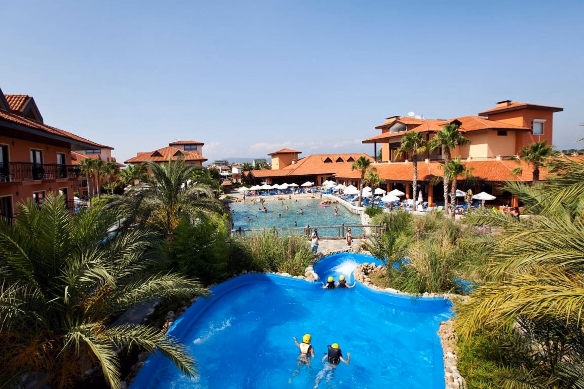 Club Grand Aqua
