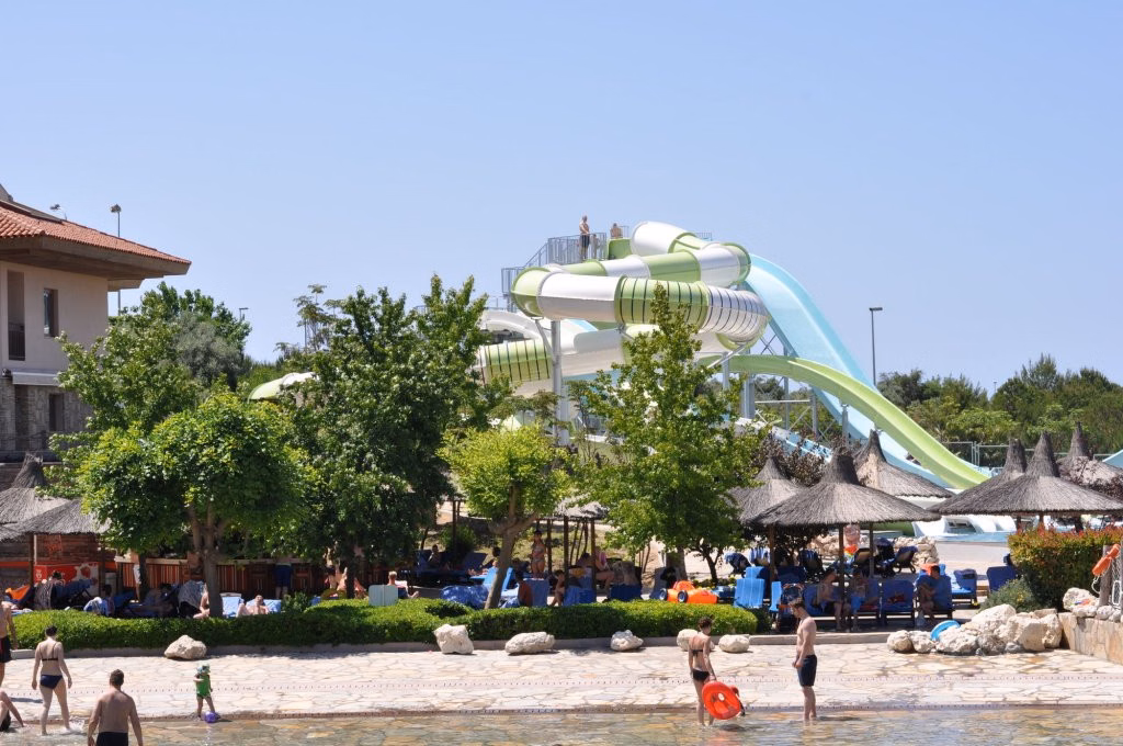 Club Grand Aqua