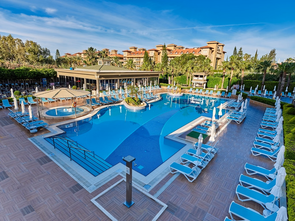 Luna Blanca Resort & Spa